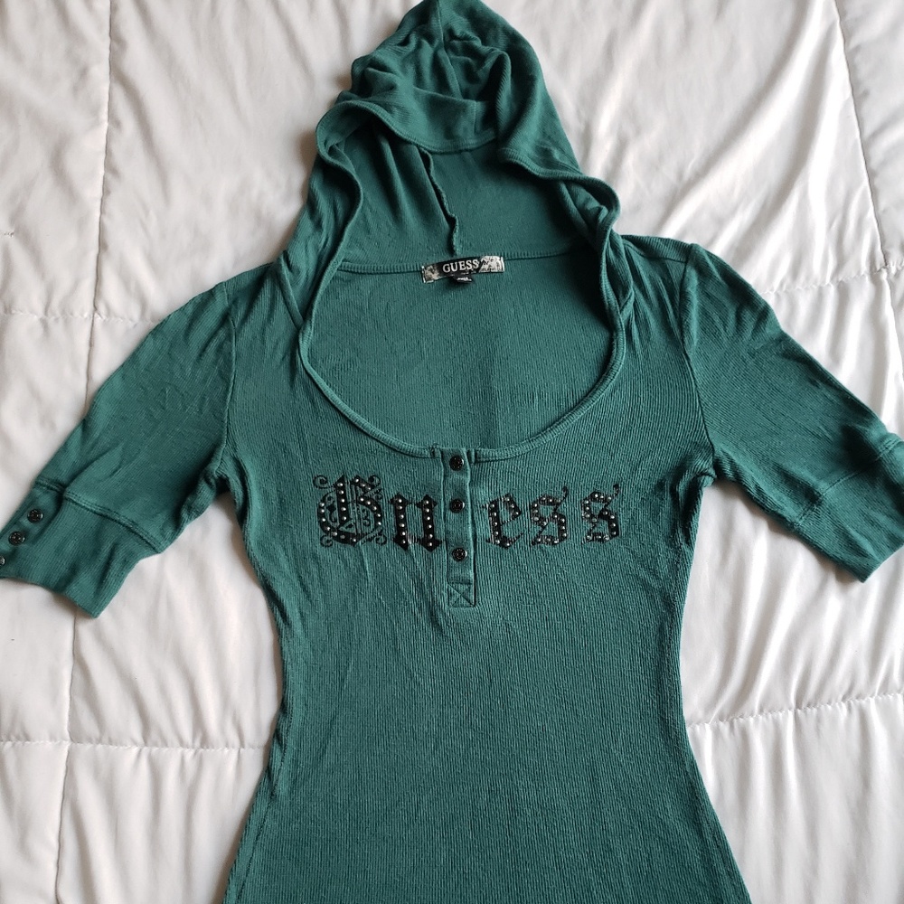 Guess Jade colored shirt with hood